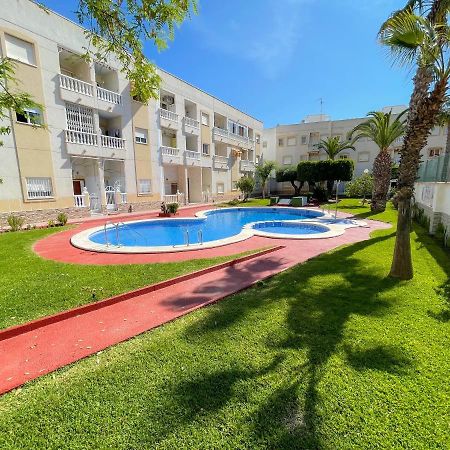 P.S. Apartment Torrevieja Buitenkant foto