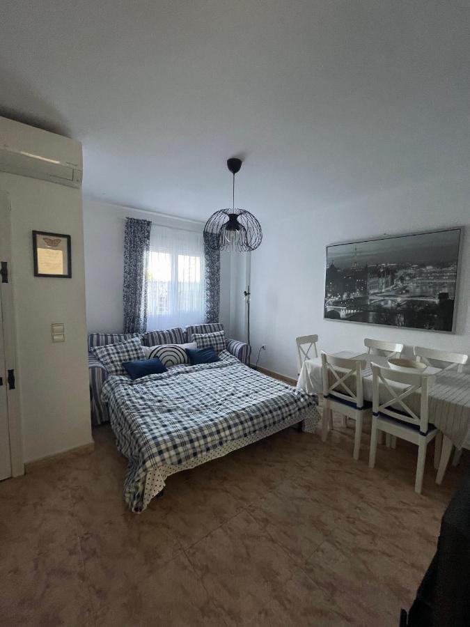 P.S. Apartment Torrevieja Buitenkant foto